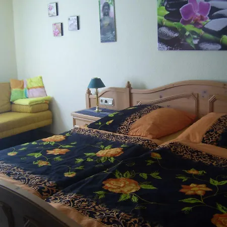 Am Schlosspark 公寓